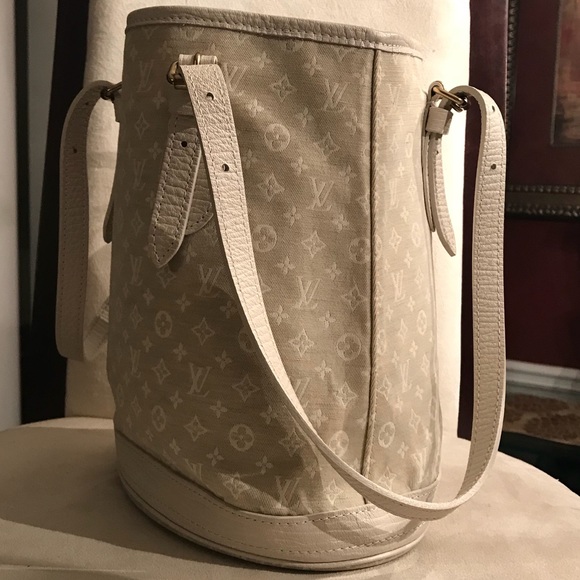 Louis Vuitton Handbags - Authentic Louis Vuitton Mini Lin Bucket Tote